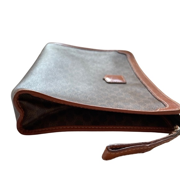 CELINE Macadam Clutch - Picture 9 of 12